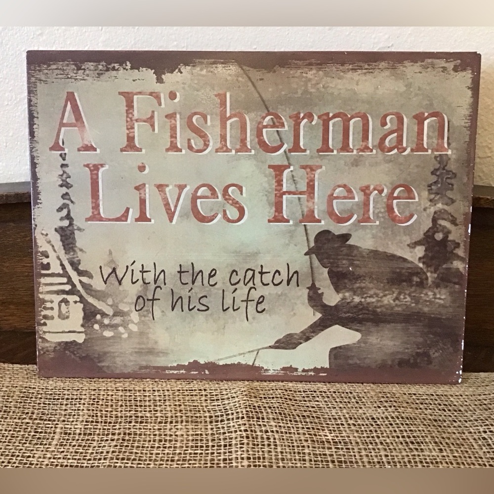 Metal Fisherman wall decor